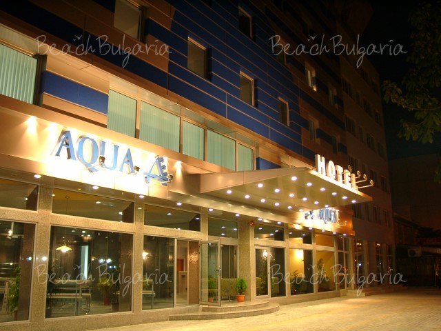 Aqua Hotel17