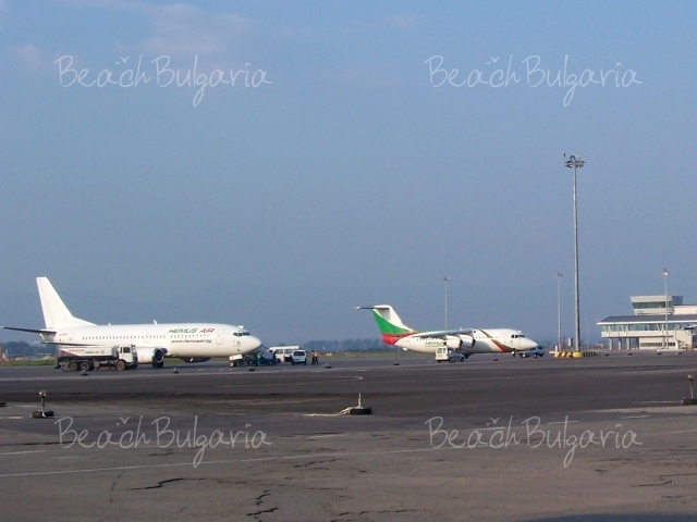 Airports in Bulgaria: Varna Airport, Bourgas Airport, Sofia Airport and ...